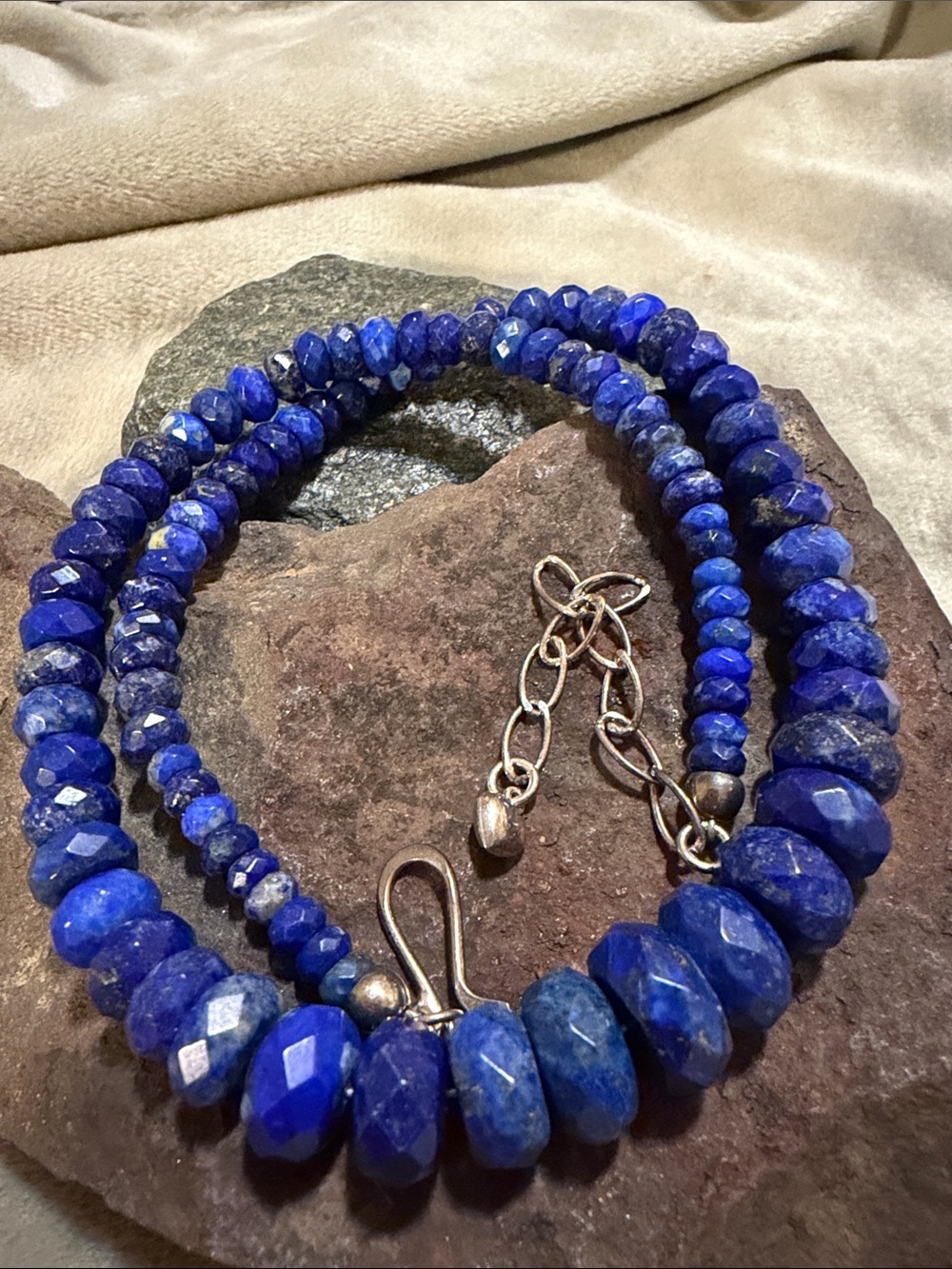 Jay King Desert Rose Faceted Lapis Lazuli Faceted Necklace - Deep Blue (250)
